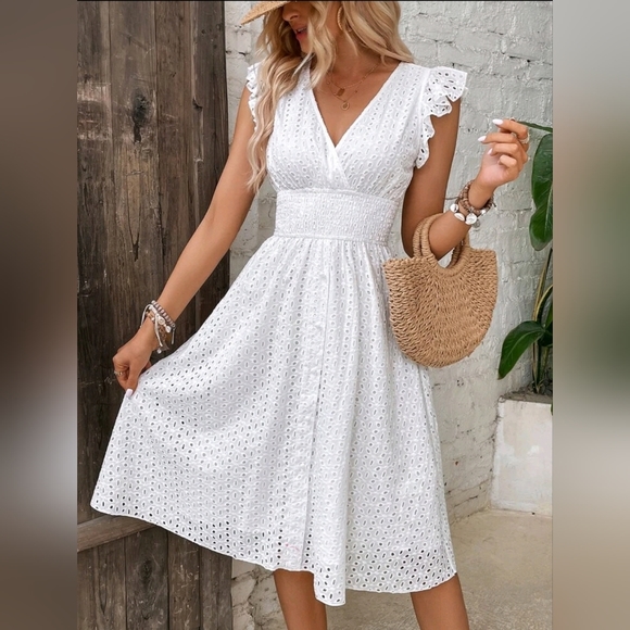 NEW Boho Embroidered Eyelet Lace Ruffle Dress White - Picture 6 of 8